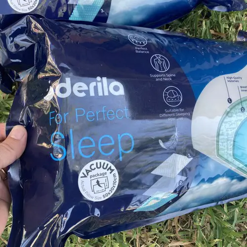 Derila Pillow packaging front view vacuum package